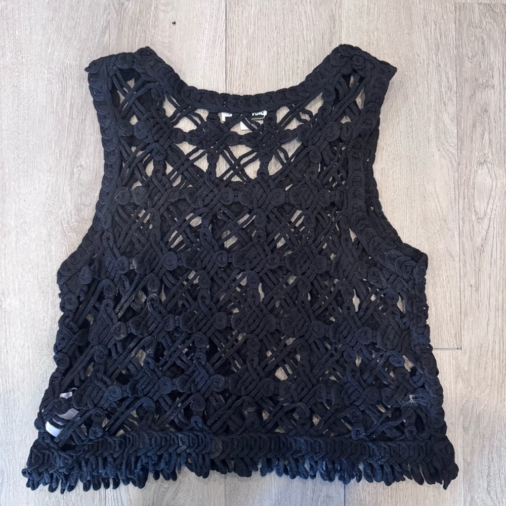 DKNY Jeans Cropped Knit Crochet Tank Top Black Size Large Summer Casual Beach - Picture 2 of 5